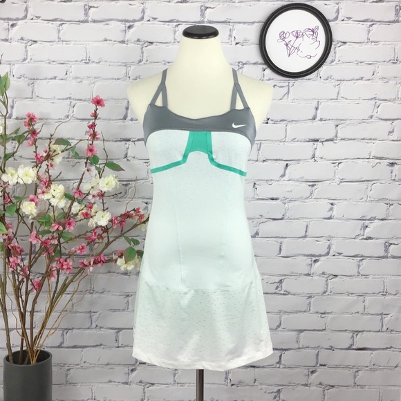 Nike Dresses & Skirts - Nike Premier Maria Sharapova Tennis Dress